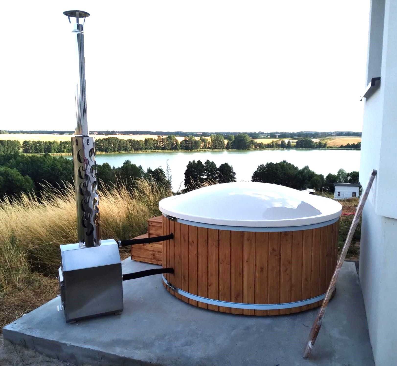 KOMPLETNA Balia ogrodowa Gorąca beczka Jacuzzi