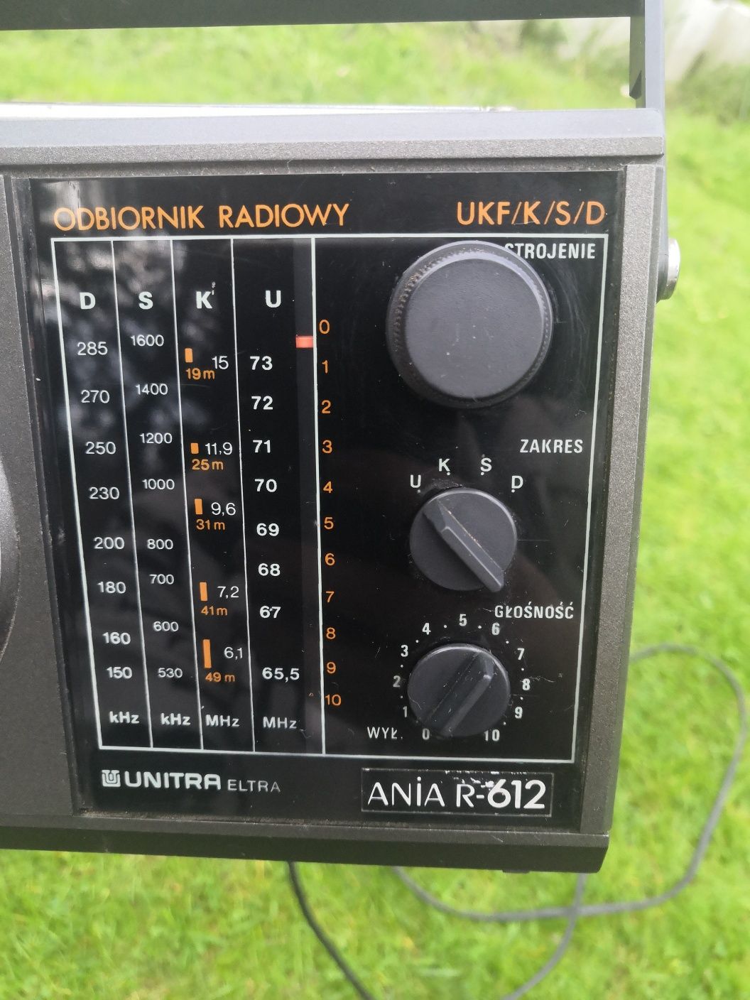 Radio ania r-612 radioodbiornik prl sieciowe na baterie