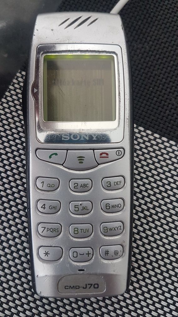 Do kolekcji - sony cmd-j70