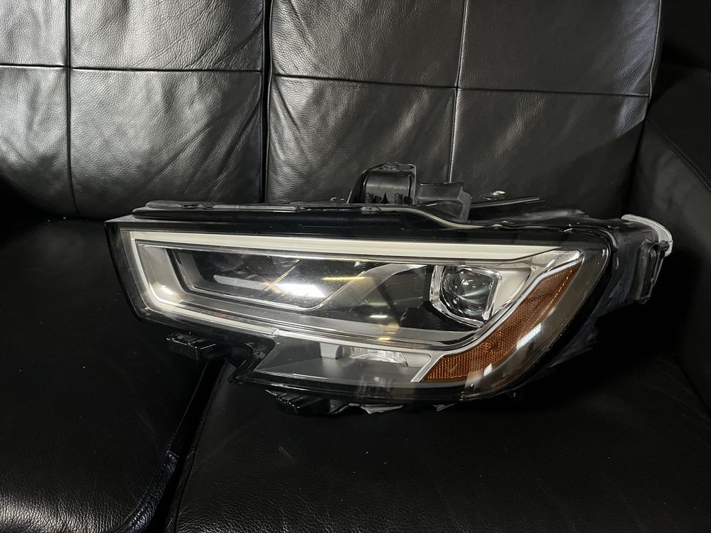Audi A3/S3 8V Lampa lewa full LED US