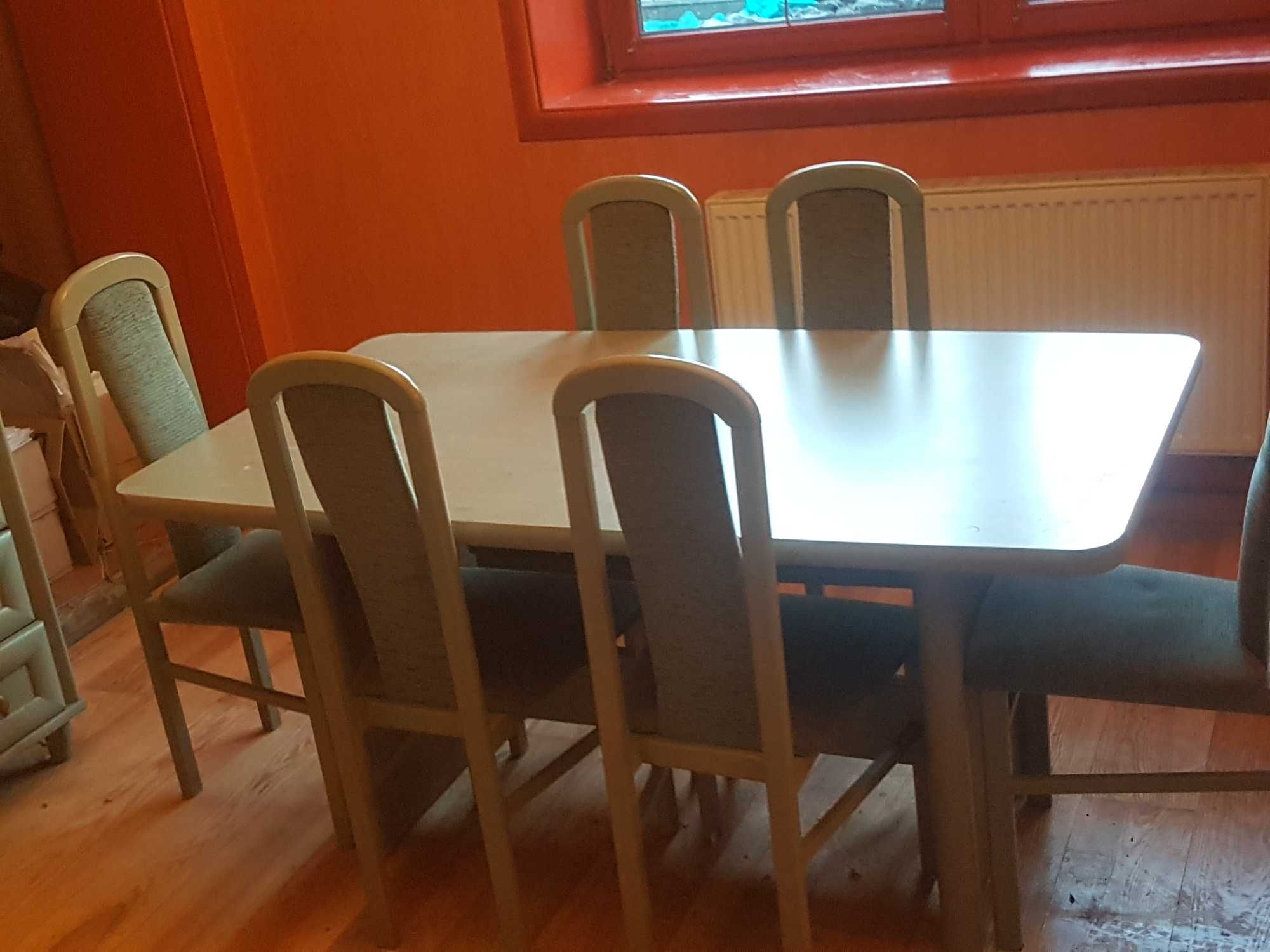Meble do jadalni,salonu,pokoju,biblioteczki.