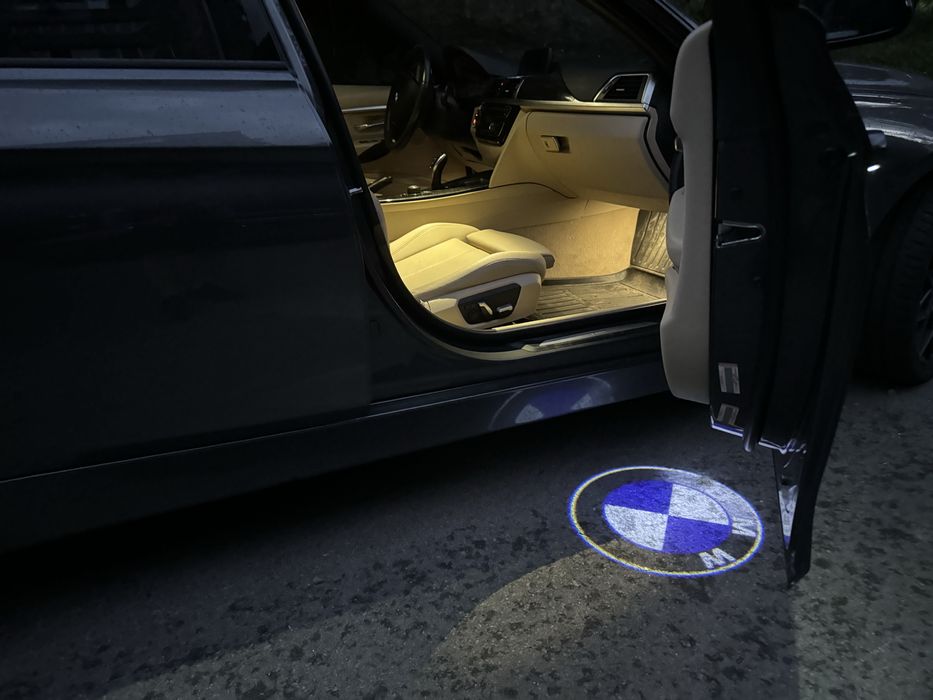 Дверная led подсветка bmw