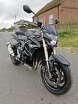 Suzuki GSR 750 piękny stan Niemcy oryginał tylko 11 tys km