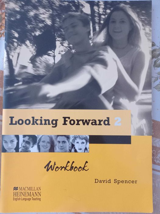 Looking Forward 2 (2 livros: Workbook + Student's Book) (Portes incl)