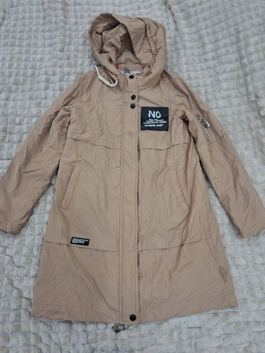 Курточка ветровка на дівчинку