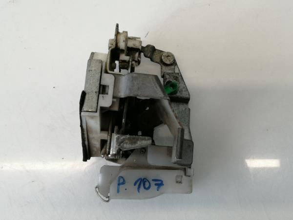 Fechadura / fecho porta trás esquerdo PEUGEOT 107