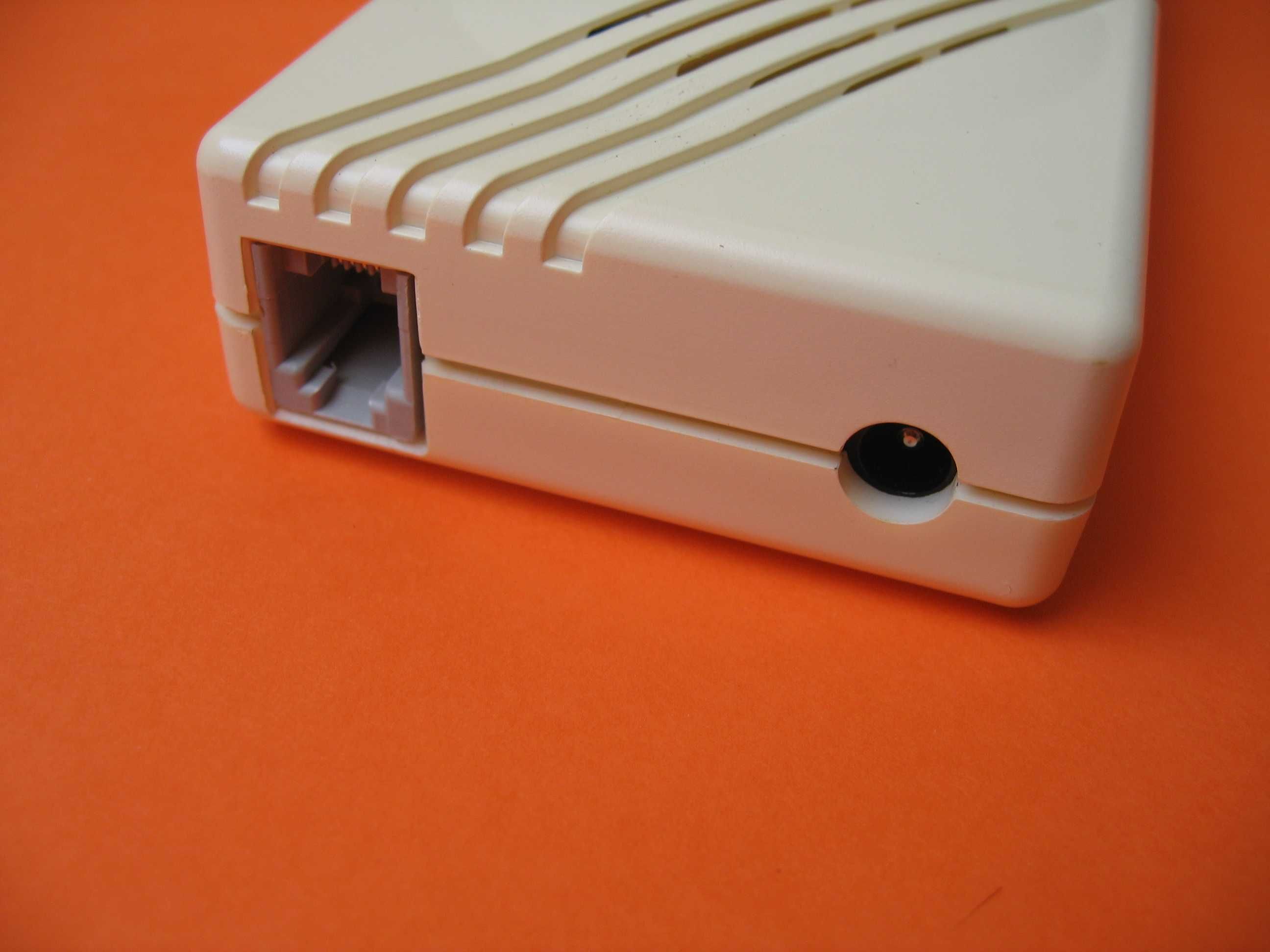 Automatyczna sekretarka (elektroniczna) TARGA 107 - SZWEDZKA