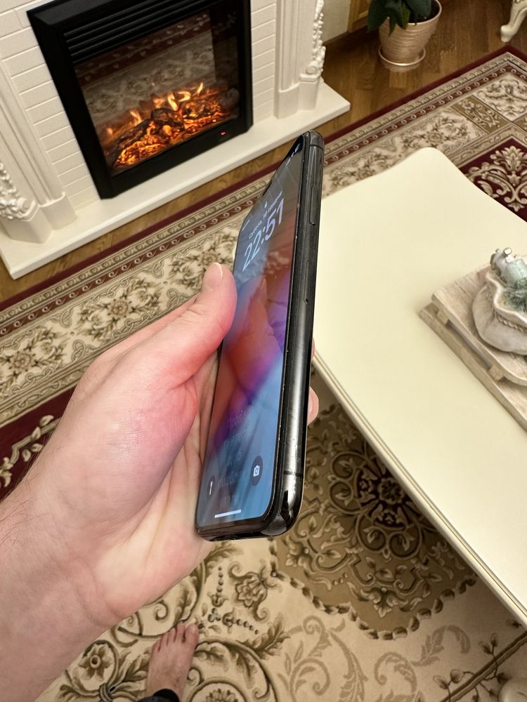 iPhone xs ідеальний стан