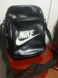 Продам спортивну сумку Nike