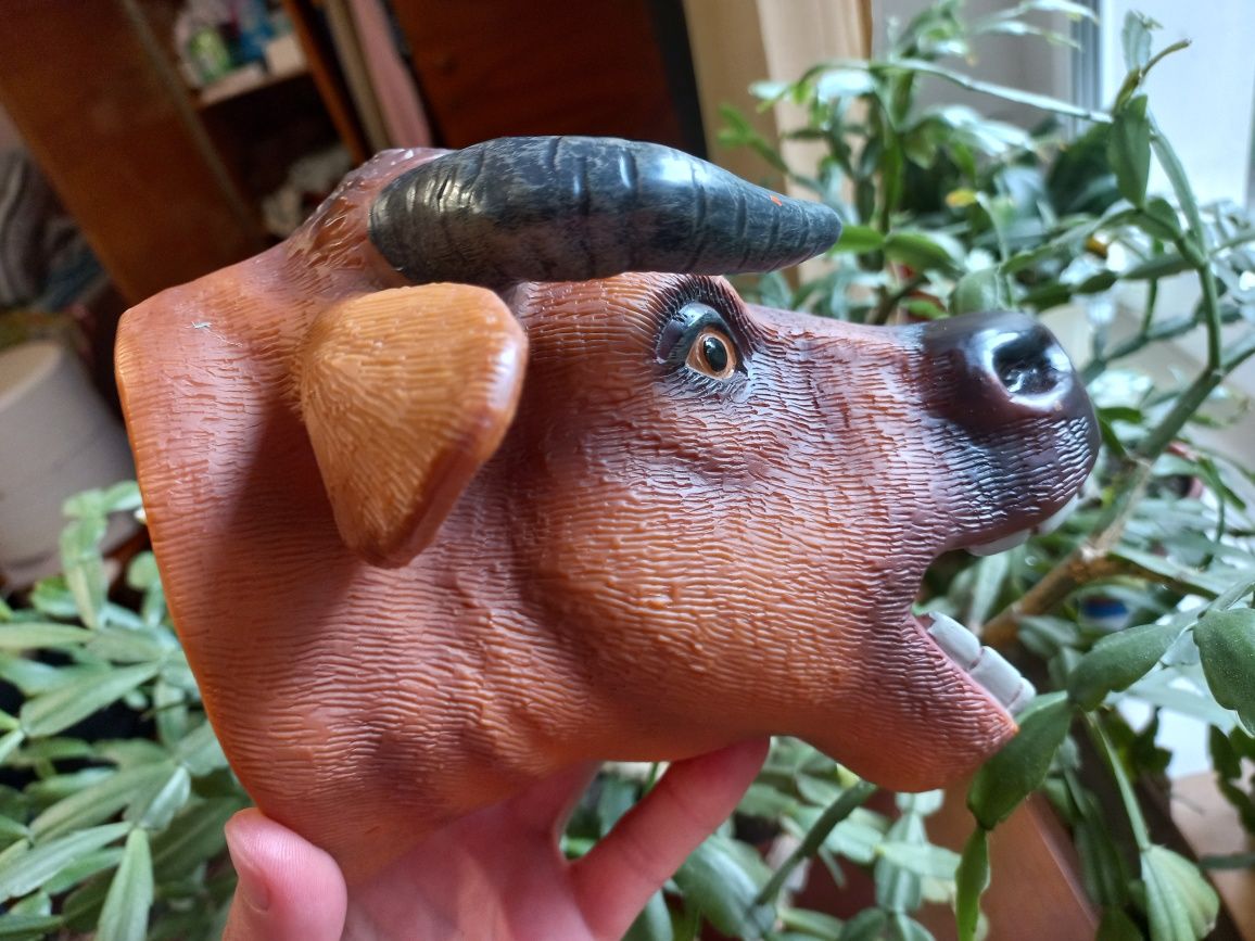 Іграшка на руку Корова