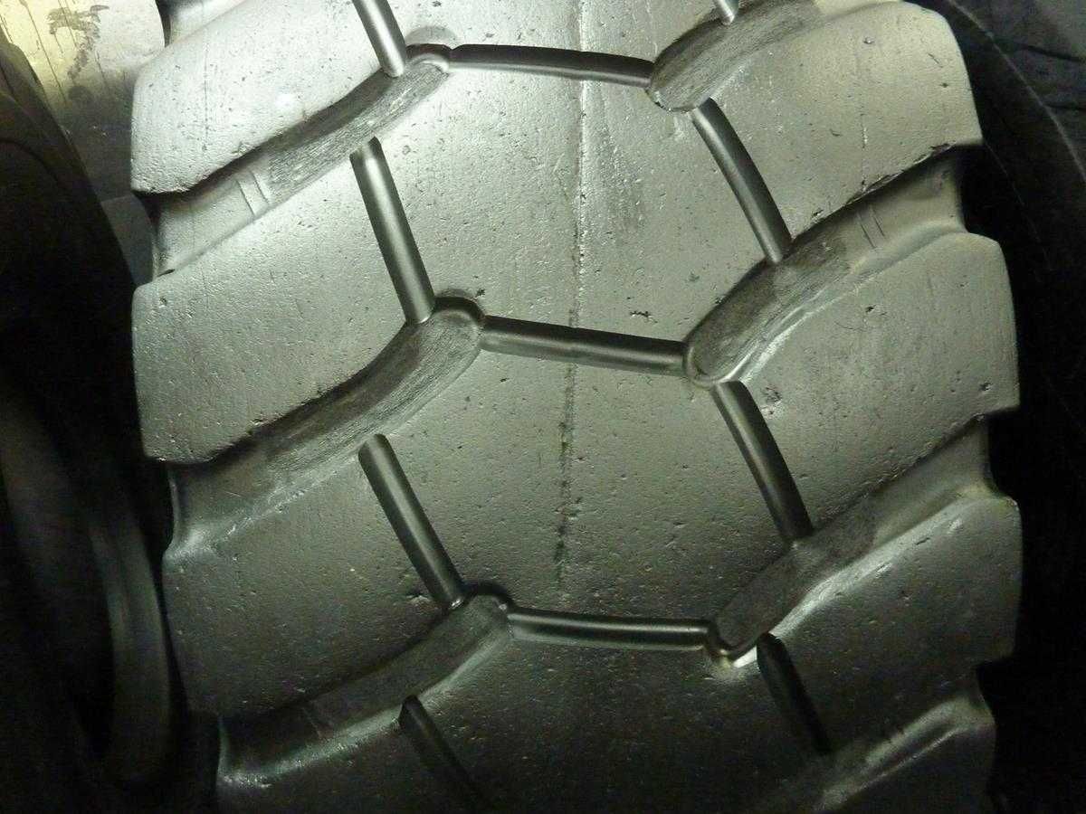 4x Opona używana przemysłowa 26.5R25 MICHELIN XTXL 3500zł W3672