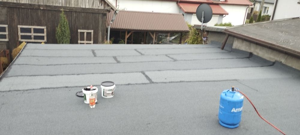 Usługi dekarskie dekarz 24h pomoc dekarska naprawy dachu i kominów