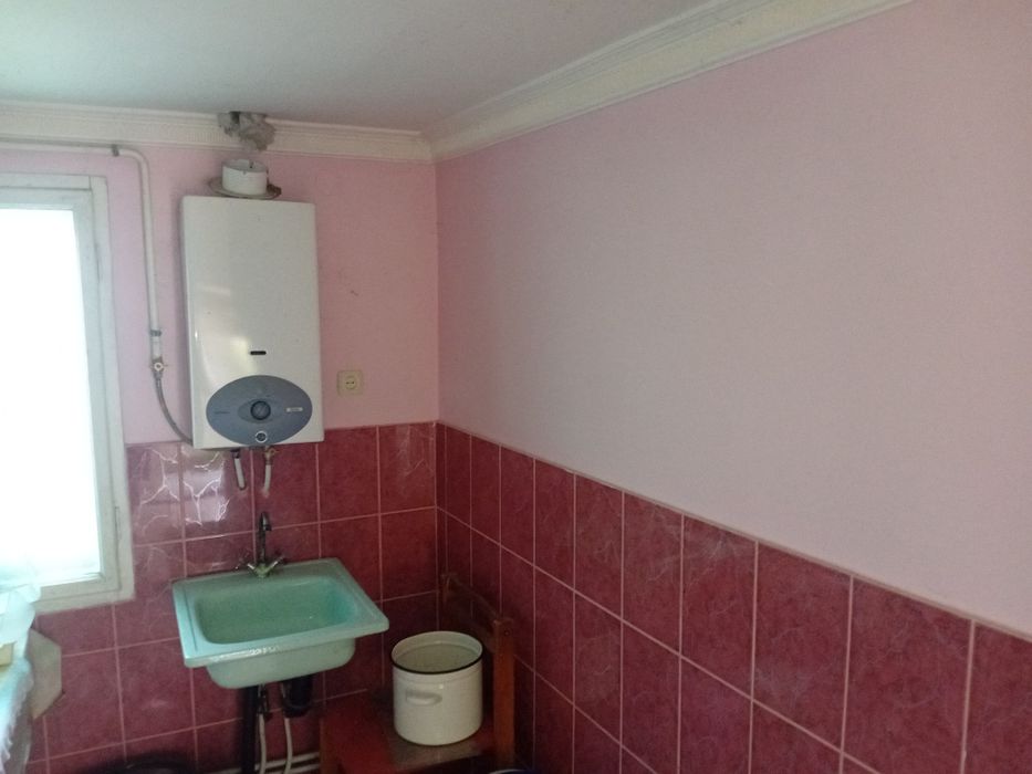 Будинок в тихому районі міста Берегове, зручна локація