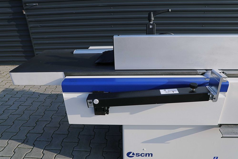 Strugarka heblarka SCM F520 nova (850)
