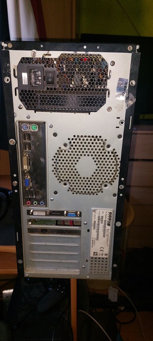 Komputer stacjonarny i5-2300, 2.80GHz, gtx 750 4GB, 8GB RAM, dysk 820G