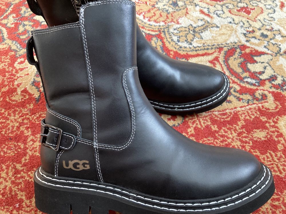 Сапоги Угги UGG.