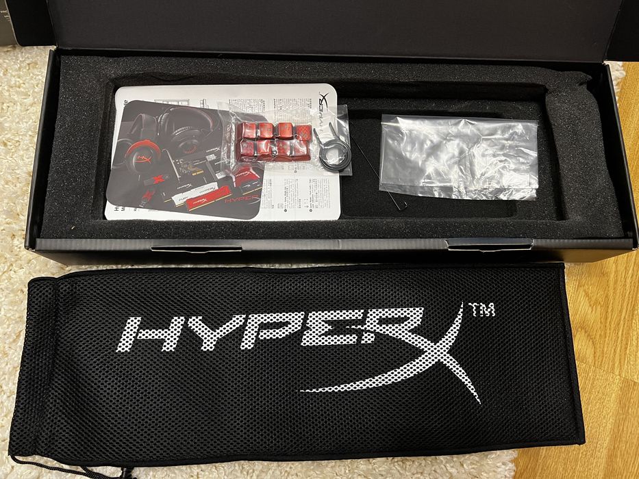 Клавіатура HyperX Alloy FPS (Cherry MX Blue)