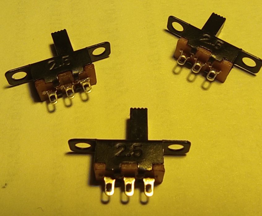 Мікроперемикачі мініатюрні.