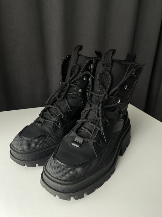 Ботинки Zara 37 размер