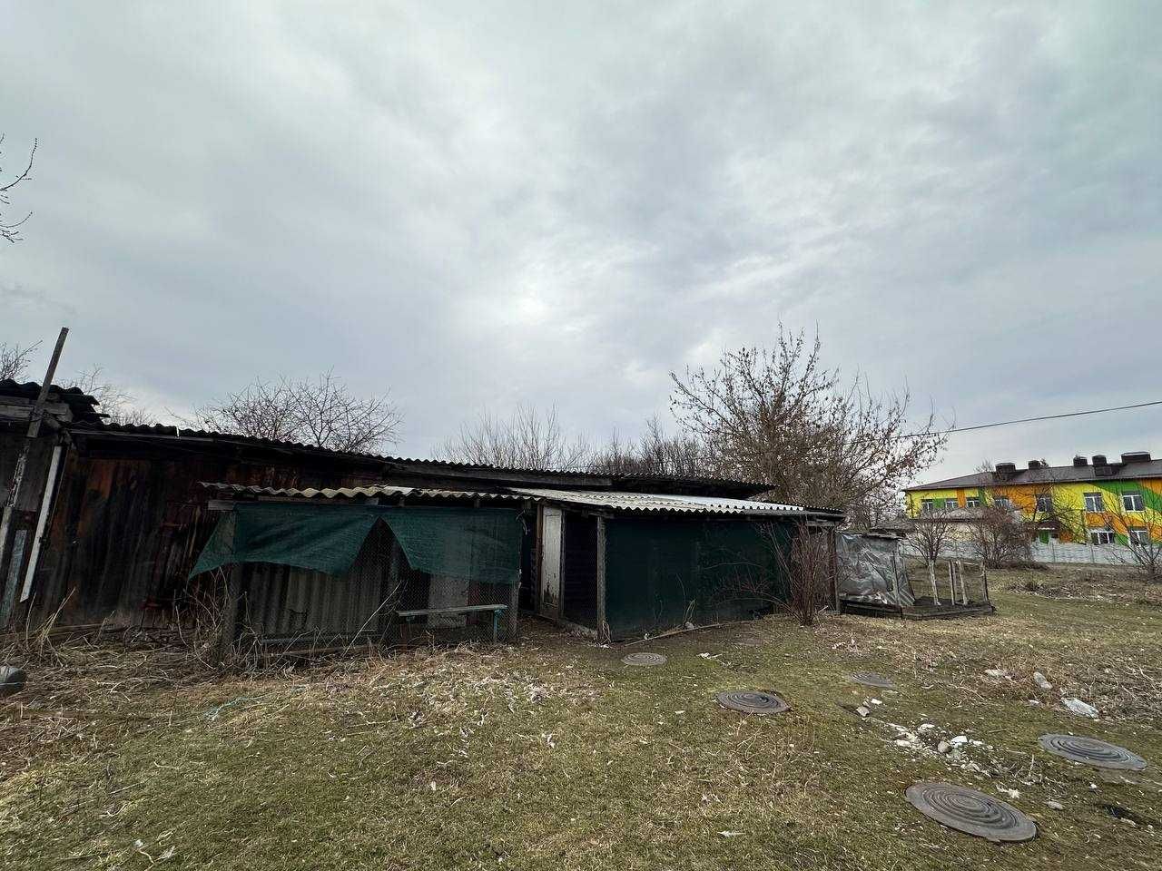 Продаж чотирикімнатної квартири в с.Киїнка з автономним опаленням!