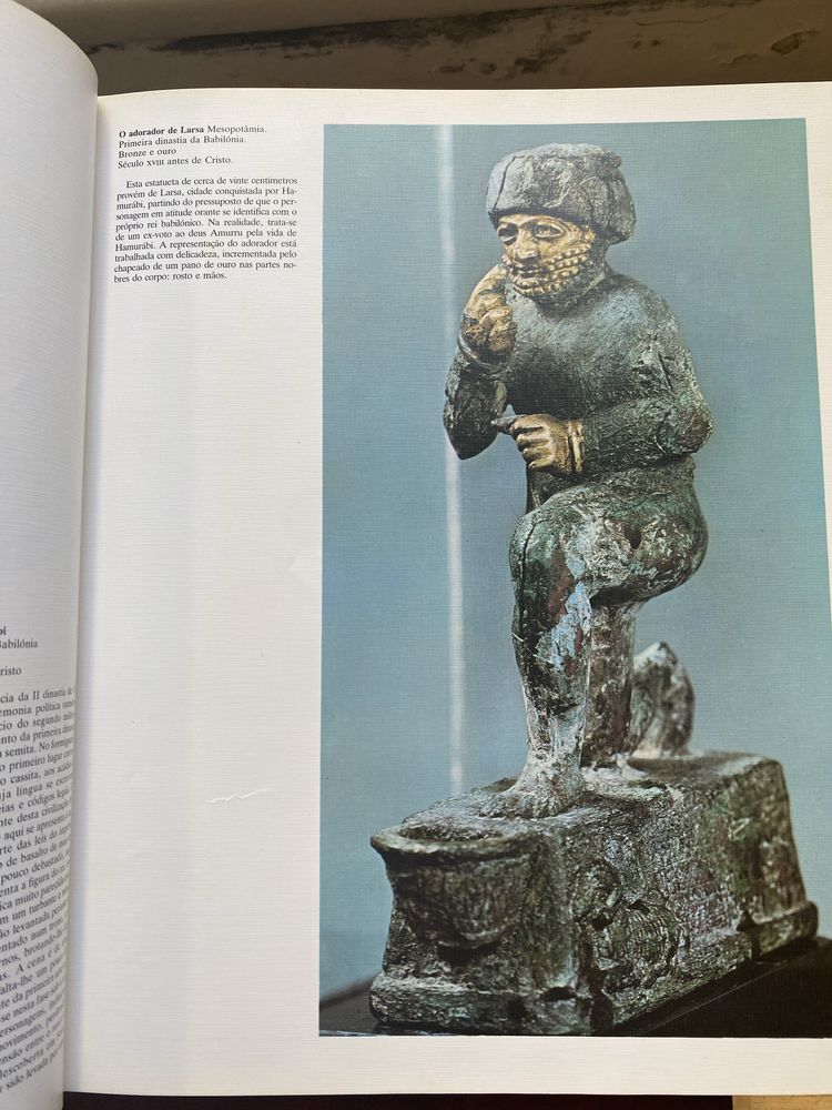 Colecção A Arte Universal através dos Grandes M
