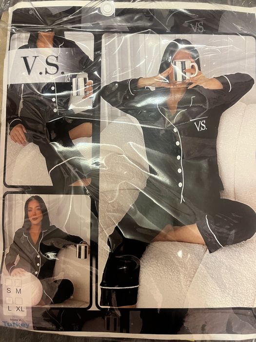 Женская пижама Victoria's Secret