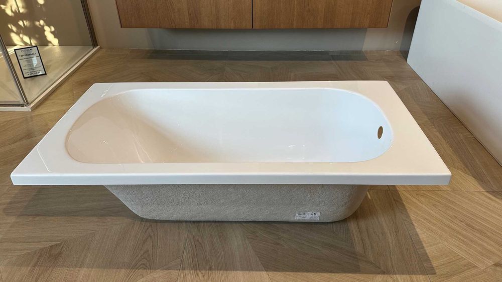 Promocja NOWA wanna do zabudowy ze stelażem 140×70 cm Galakta Antislip