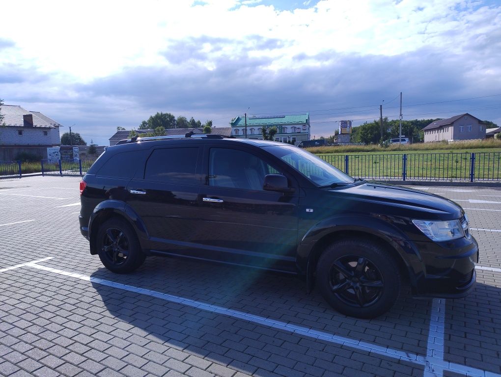 Продам Dodge Journey 2009року в чудовому стані.Надійний і комфортний а