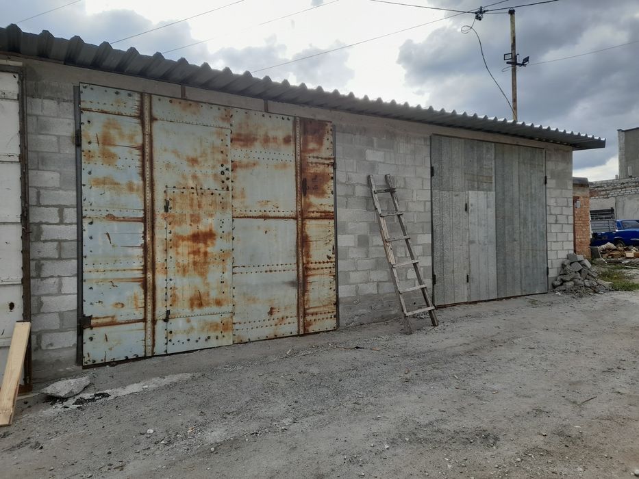 Сдам в аренду гаражи