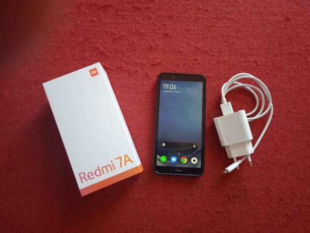 Vendo Smartphone Xiaomi Redmi 7A 5,45" 2GB/32GB (Preto) c/ Capa