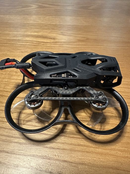 Combo: DJI Goggles 3 - Pavo Femto (o4) - 5 Baterias - Carregador