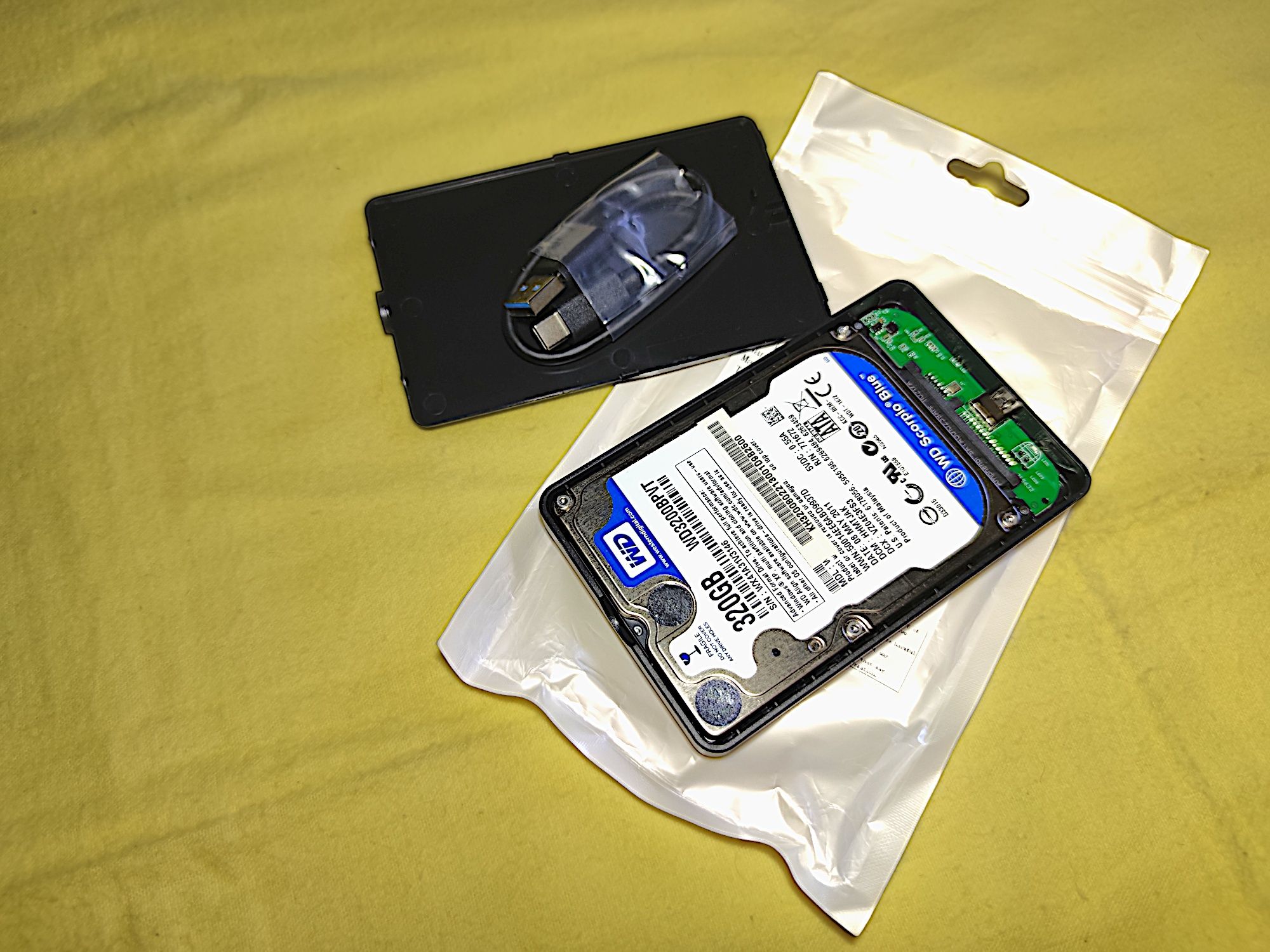 Карман для SSD/HDD 2.5" SATA 3.0 с кабелем Type-C