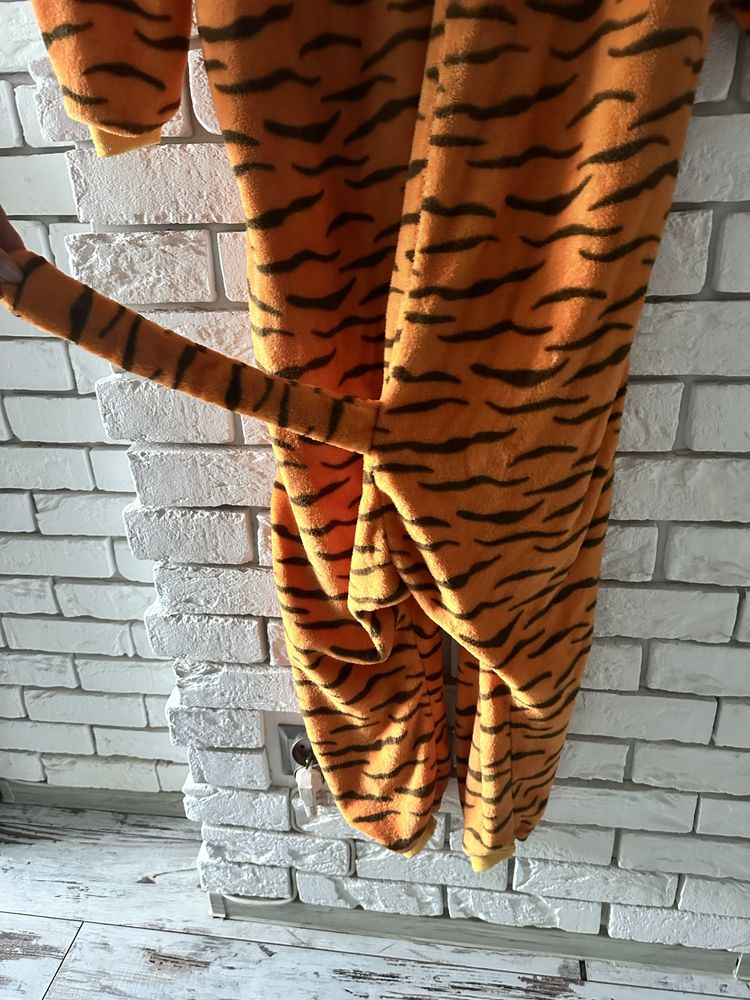 piżama onesie tygrys pomarańcz kigurumi duża L kaptur ogon