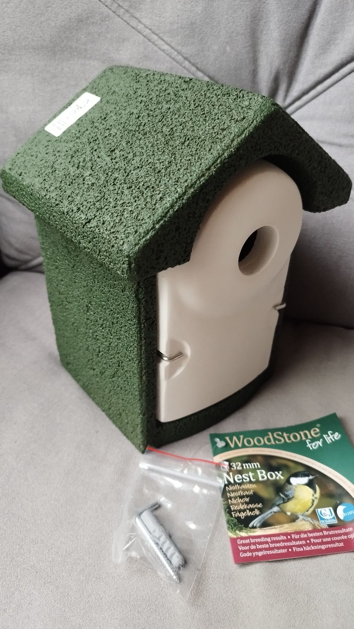 Budka dla ptaków Woodstone Nest Box 32 mm NOWA