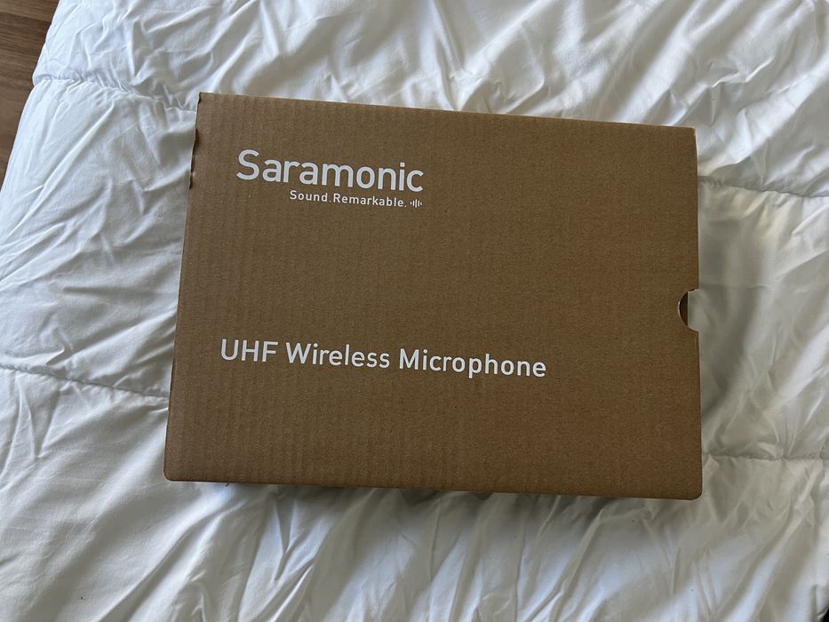 Microfones lapela Saramonic