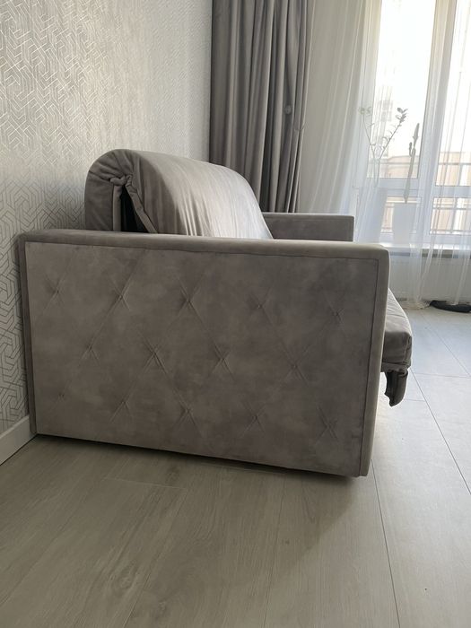 Диван б/у в дуже хорошому стані, торг ТЕРОМІНОВО