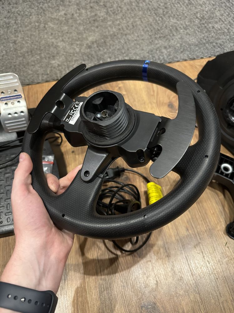 Kierownica zestaw Thrustmaster T300 RS