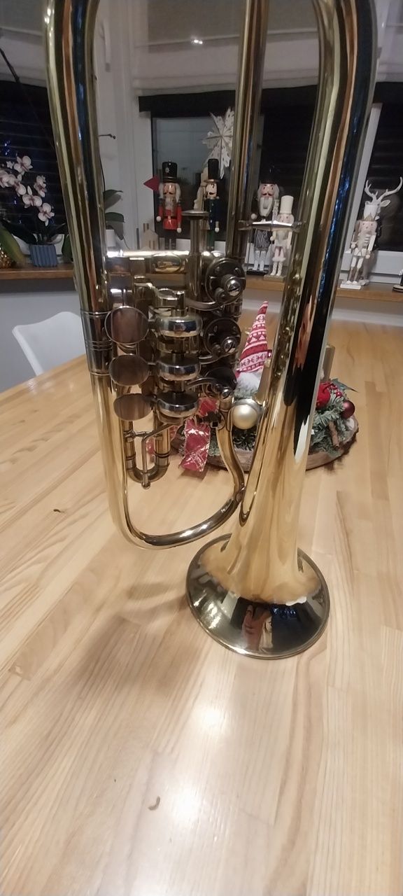 Flugelhorn wentylowy - typ niemiecki