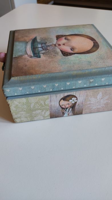 Шкатулка ручной работы