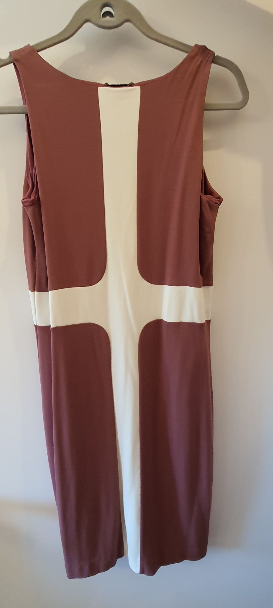 Vestido Decenio novo
