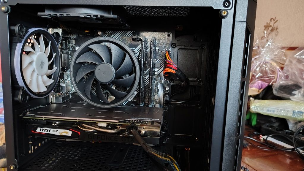 Игровой ПК начального уровня i3 10100f gtx1660 super
