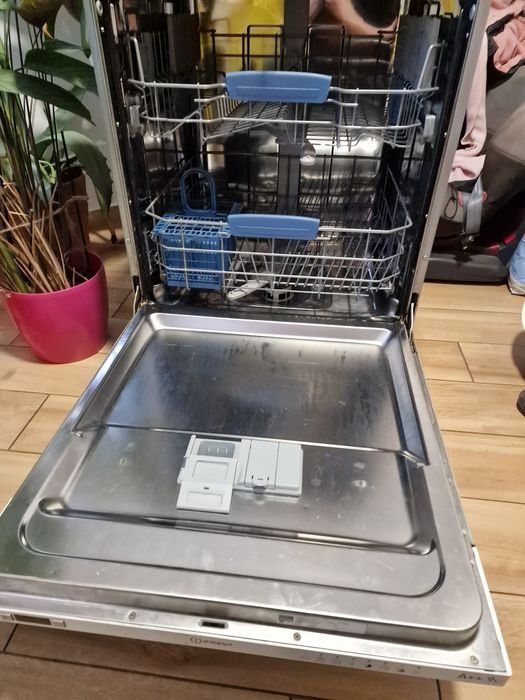 Zmywarka Indesit