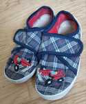 Buty kapcie na rzep 27