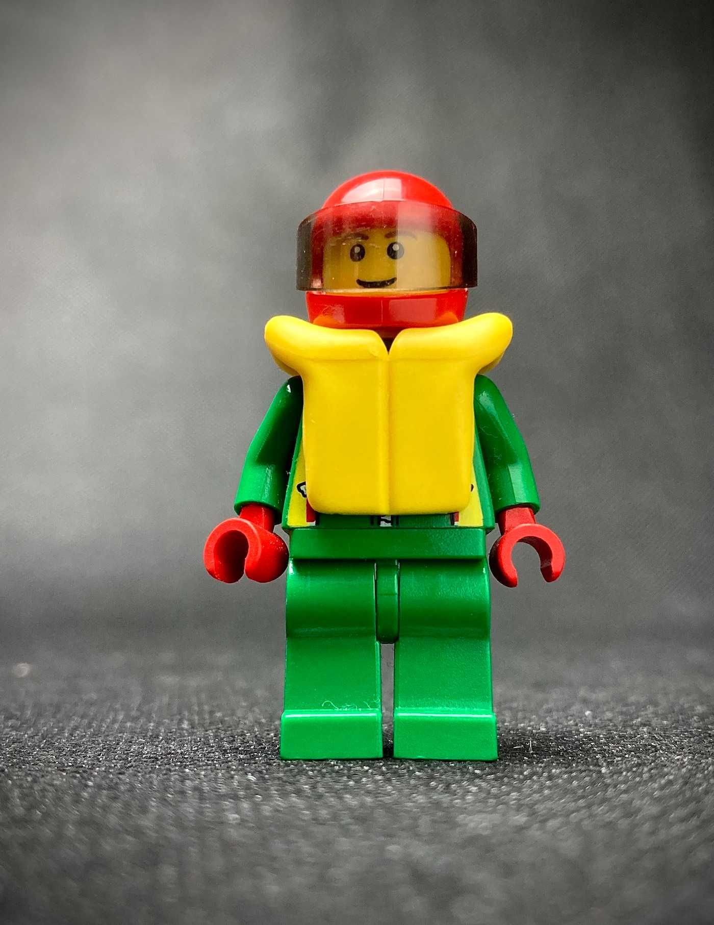 Lego - kierowca Octan team 96
