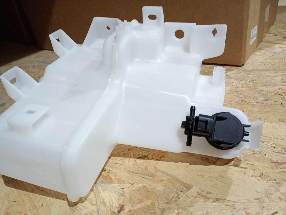 Бачок омивача в сборі МАЗДА СХ-5 2017-2024