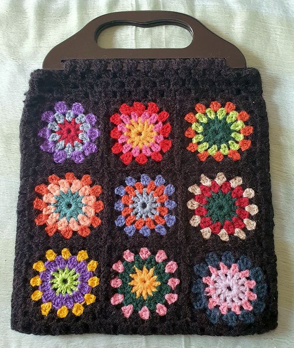 Mala de croché - artesanal - NOVA