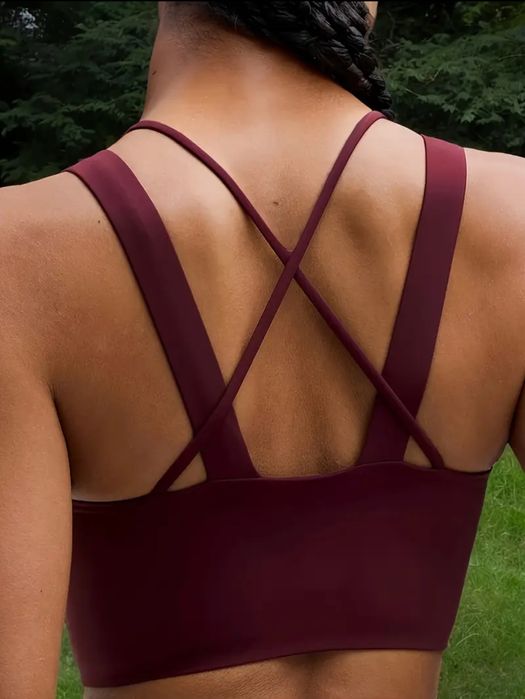 Спортивний бордовий топ, розмір м