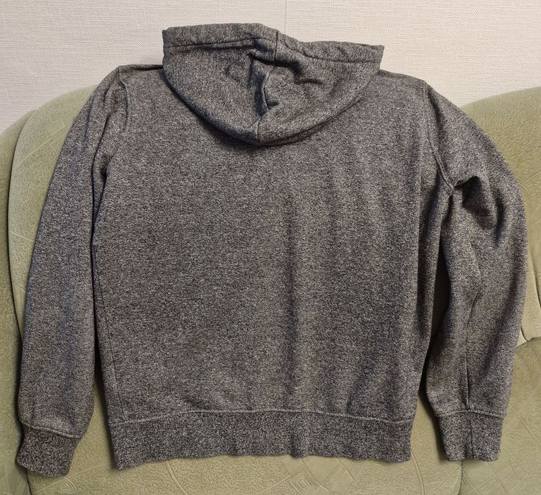 Спортивна кофта на блискавці Н&М