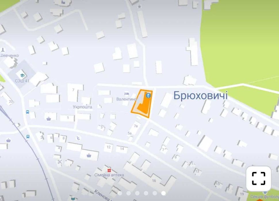 Продаж 2х к к  клубний будинок посеред соснового лісу Брюховичі Львів!