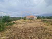 Propriedade com 2 terrenos à venda em Vale d'El Rei - Benagil - Lagoa